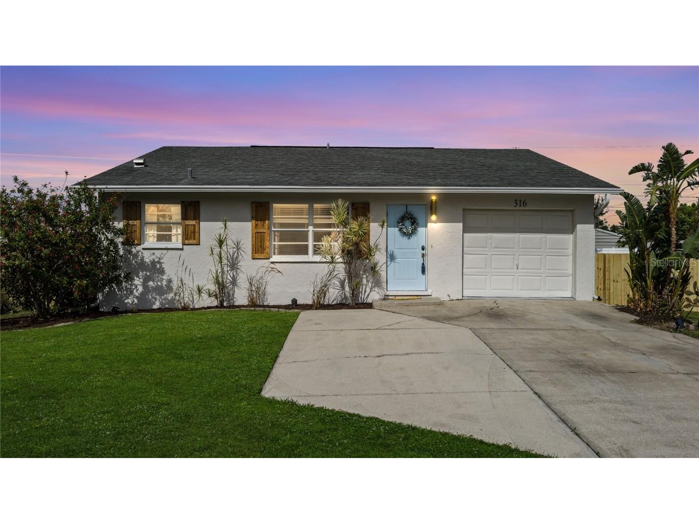 316 49th Street W Palmetto FL 34221 A4629983 image1