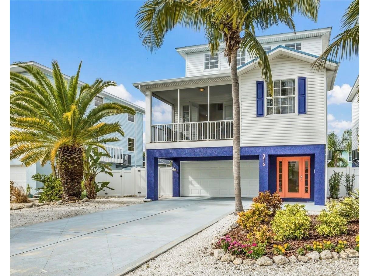 316 64th St Holmes Beach FL 34217 A4677701 image1