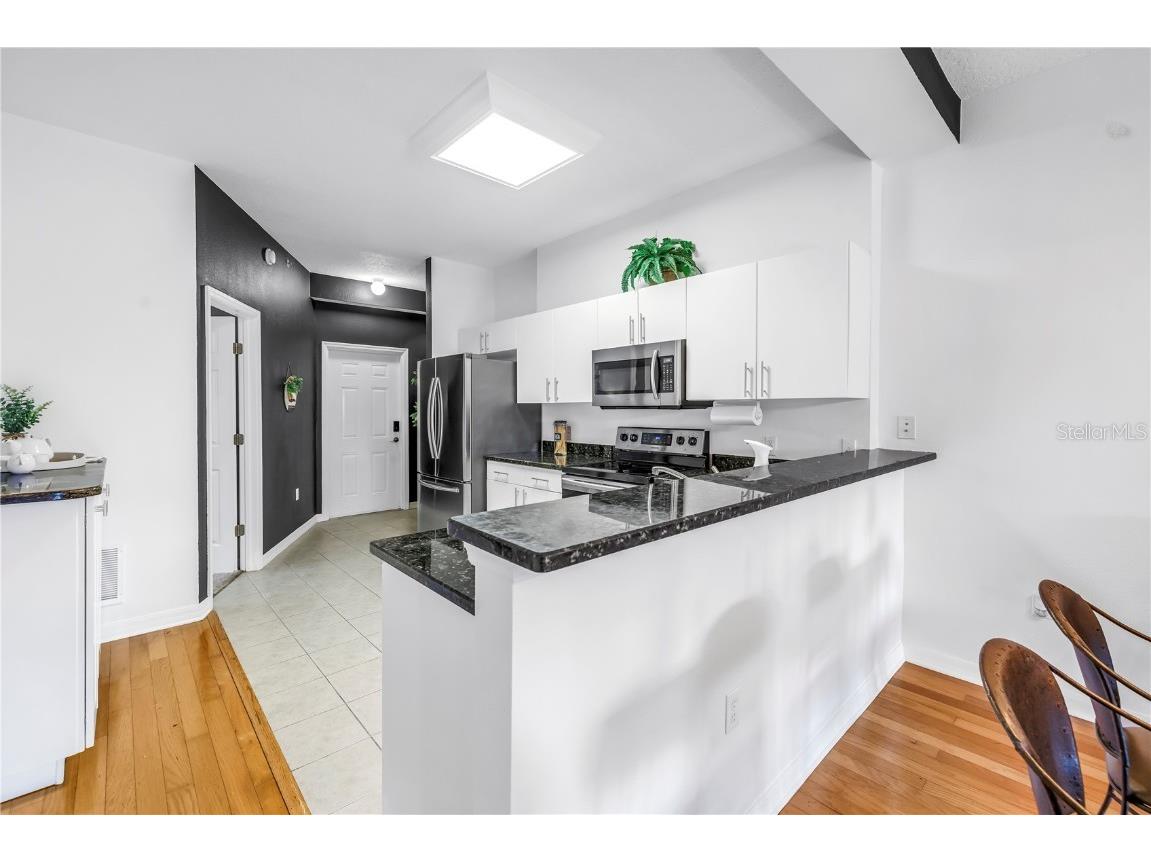 316 8th Street S #204 Saint Petersburg FL 33701 TB8457183 image12