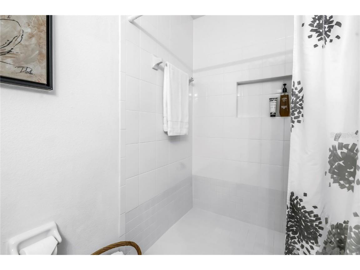 316 8th Street S #204 Saint Petersburg FL 33701 TB8457183 image27