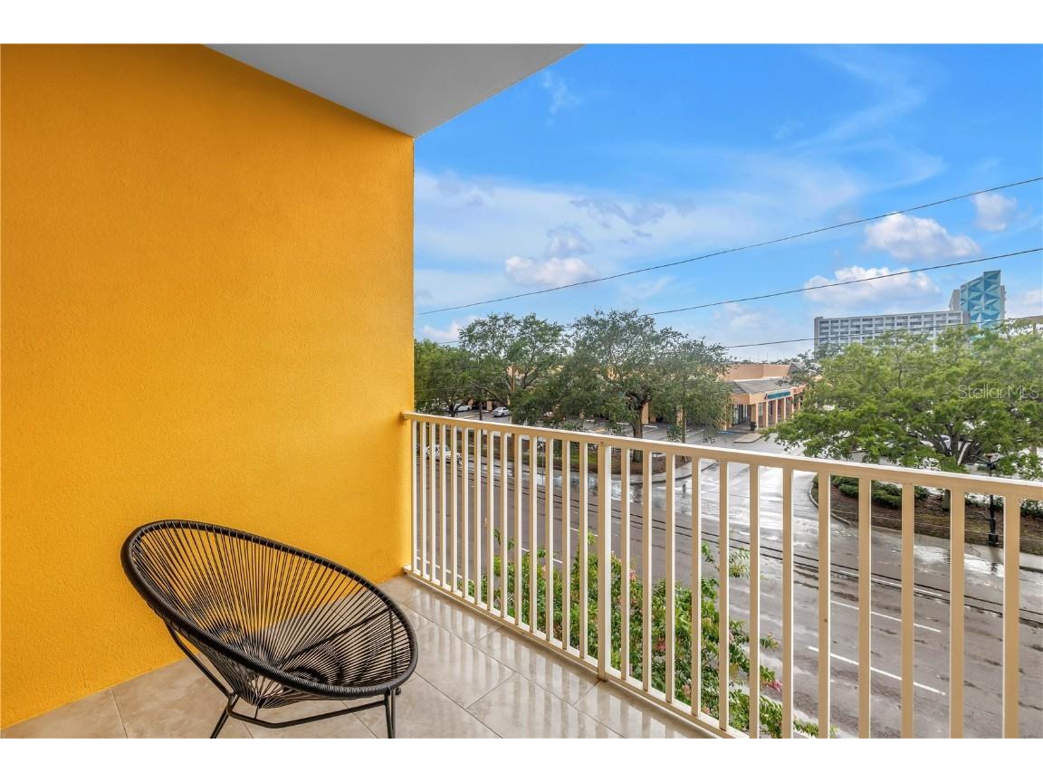 316 8th Street S #204 Saint Petersburg FL 33701 TB8457183 image3