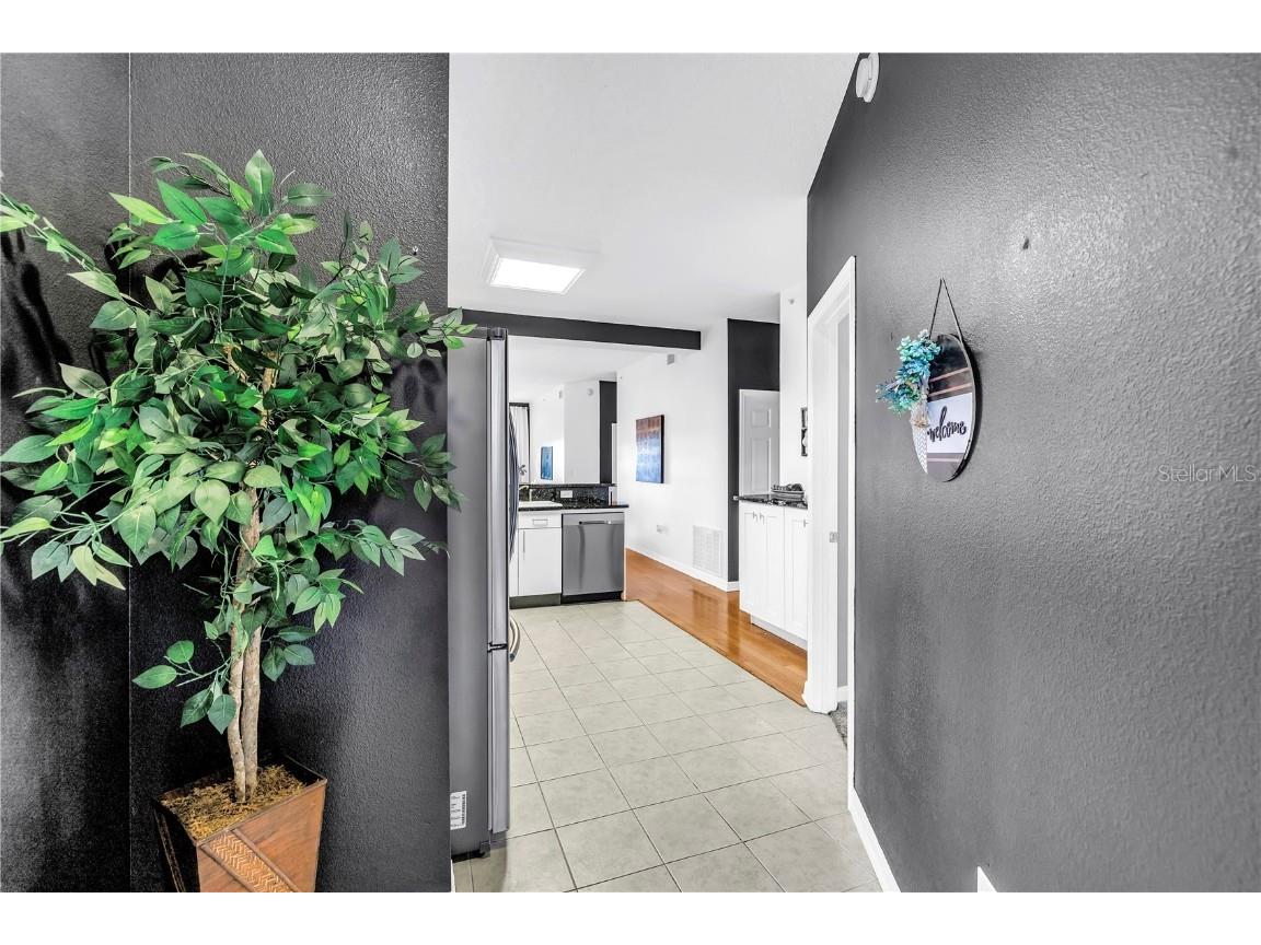 316 8th Street S #204 Saint Petersburg FL 33701 TB8457183 image7