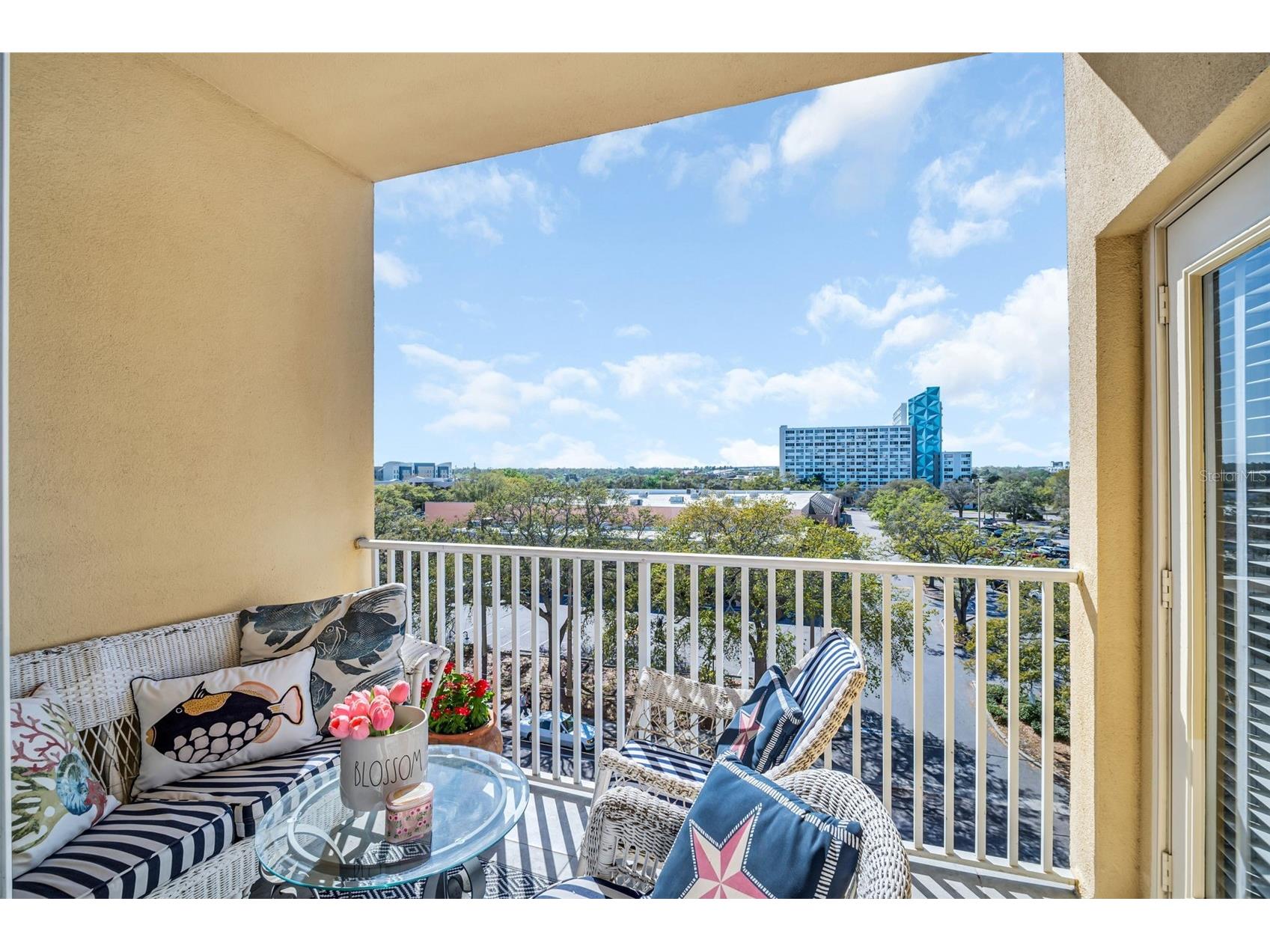 316 8th Street S #402 Saint Petersburg FL 33701 TB8484666 image11