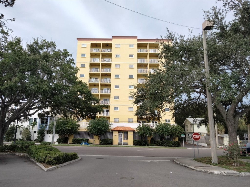 316 8th Street S #501 Saint Petersburg FL 33701 U8231176 image1