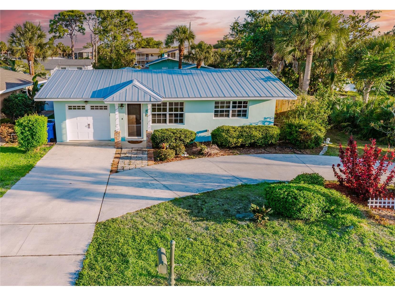 316 Alba Street E Venice FL 34285 R4911237 image1