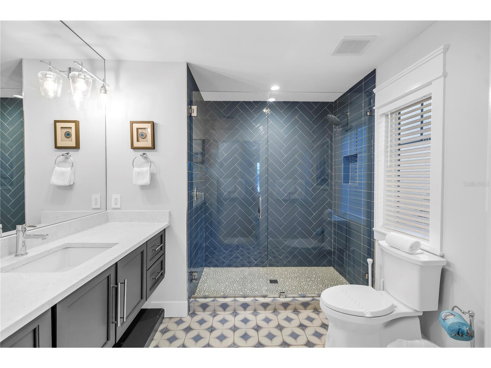 316 Beach Road Sarasota FL 34242 A4683801 image12