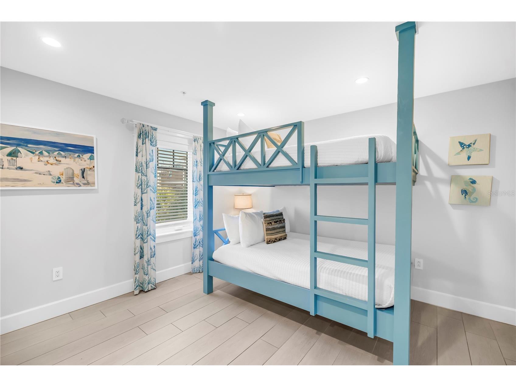 316 Beach Road Sarasota FL 34242 A4683801 image15