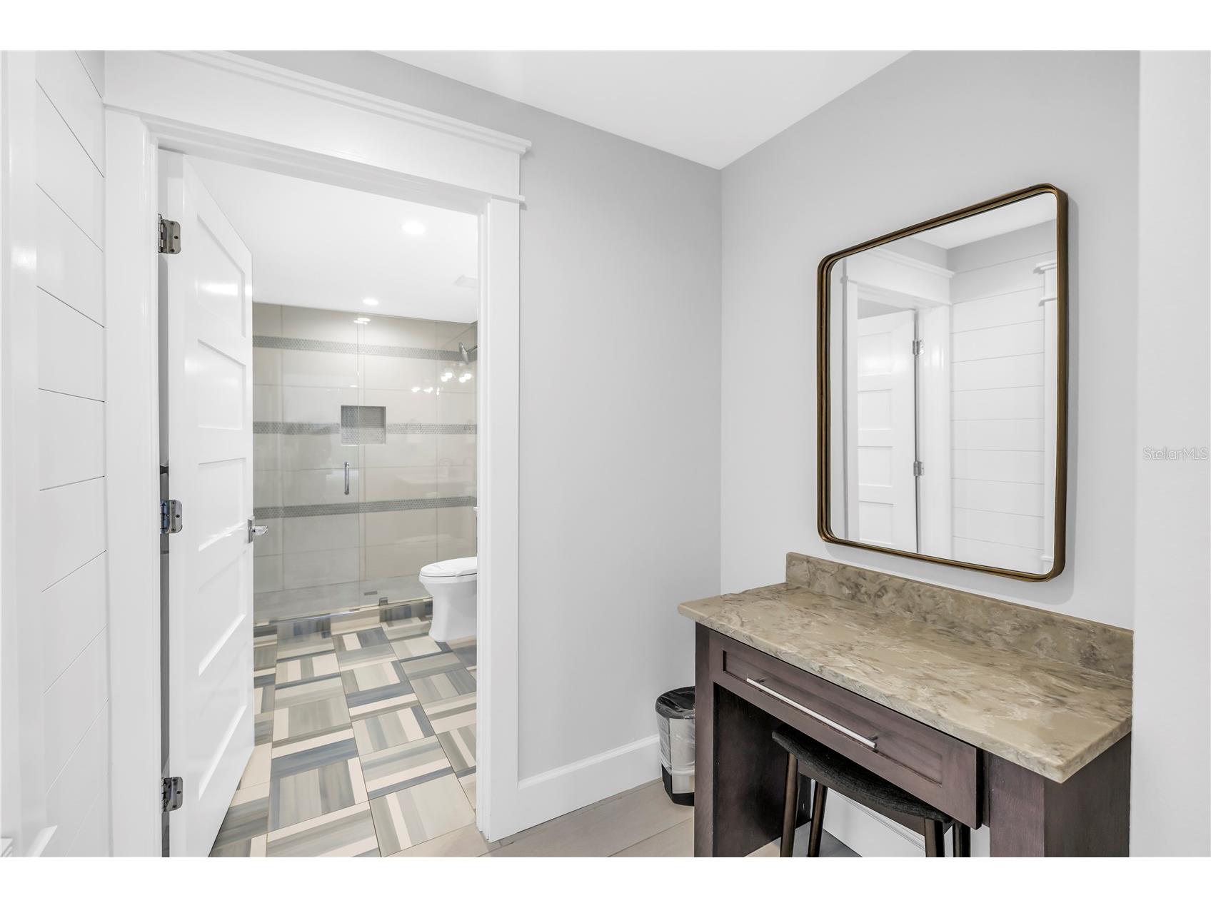 316 Beach Road Sarasota FL 34242 A4683801 image32