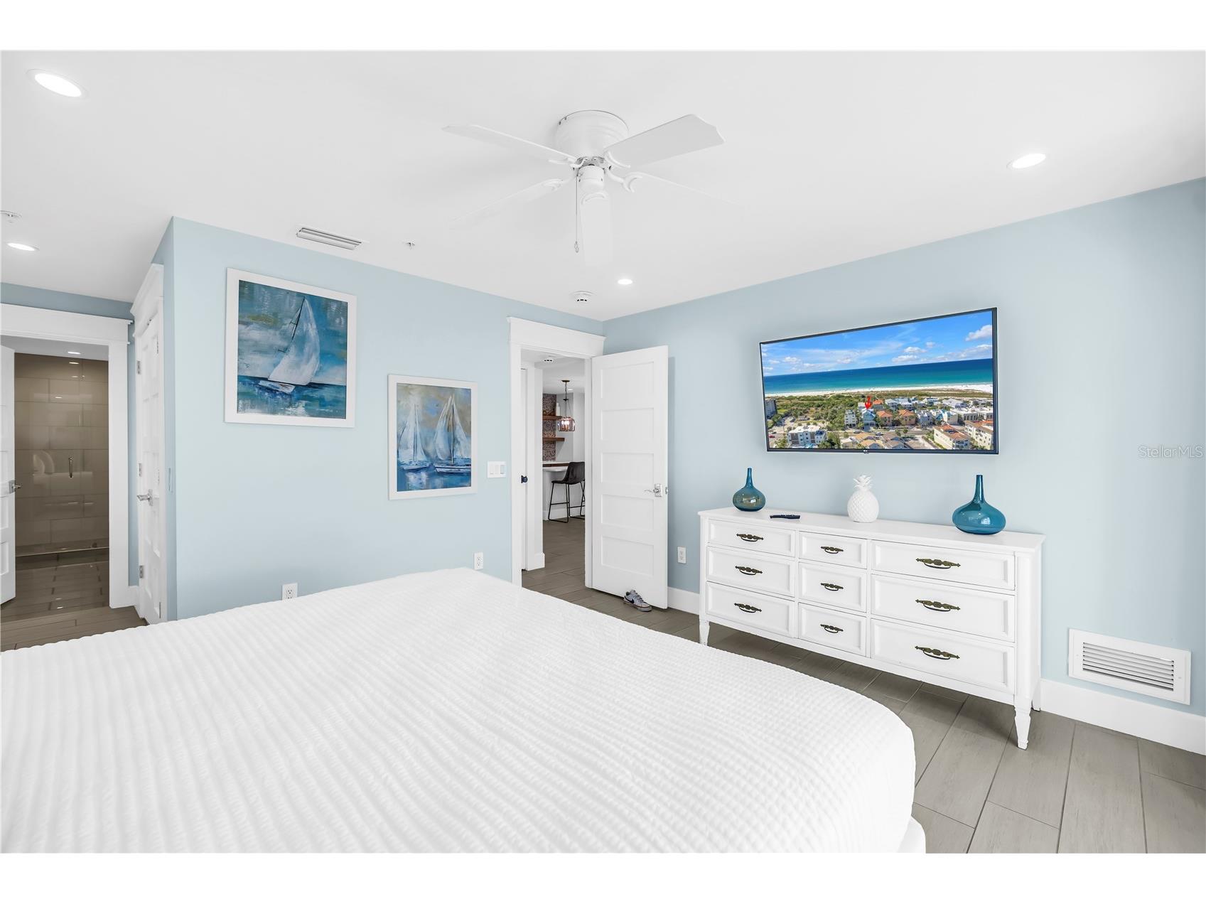 316 Beach Road Sarasota FL 34242 A4683801 image37
