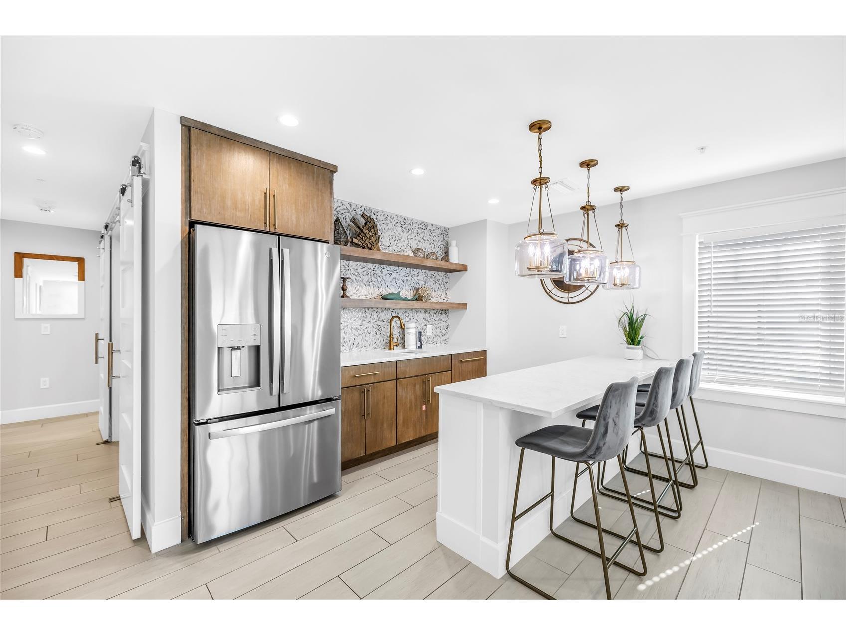 316 Beach Road Sarasota FL 34242 A4683801 image52