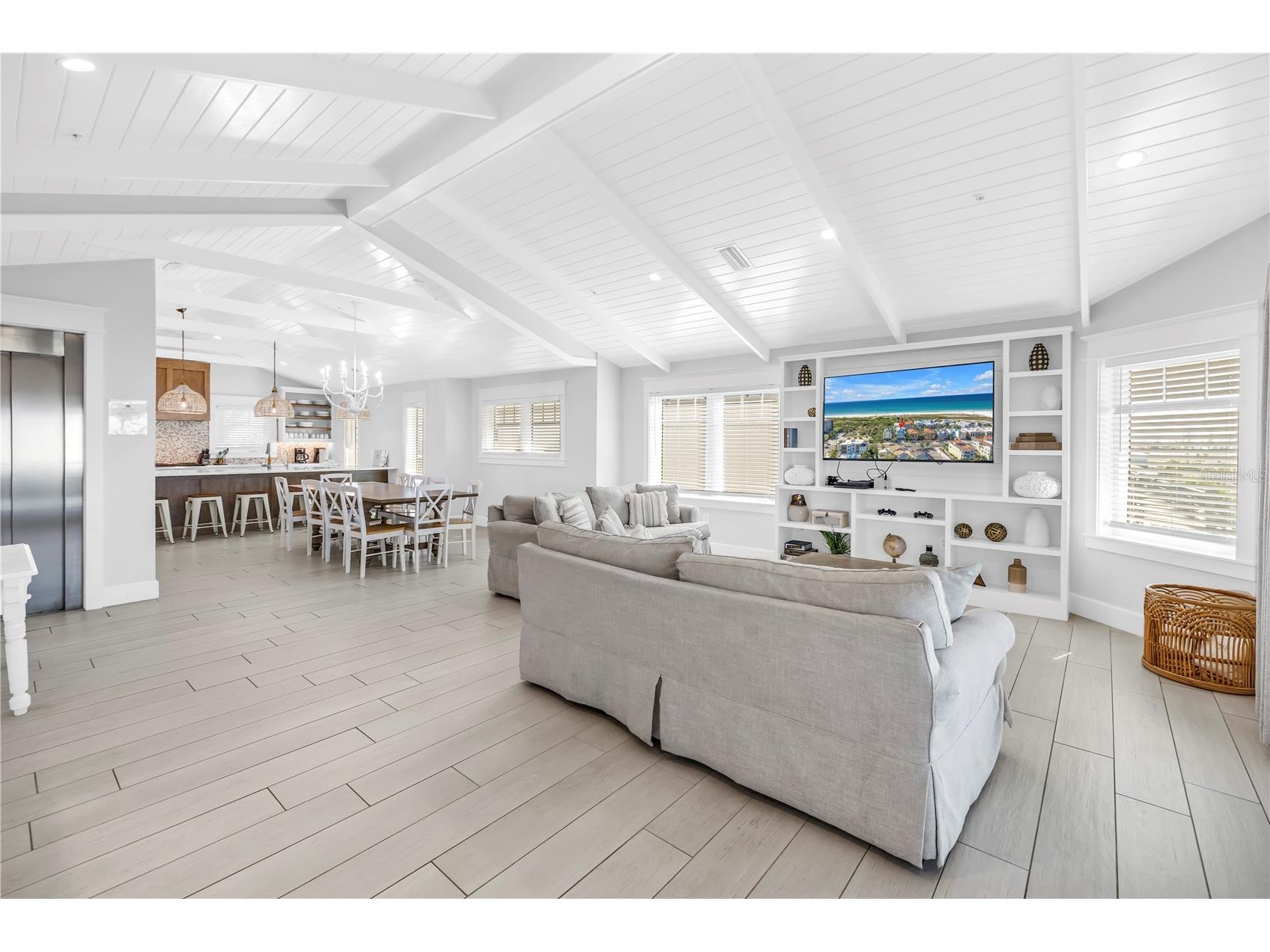 316 Beach Road Sarasota FL 34242 A4683801 image68