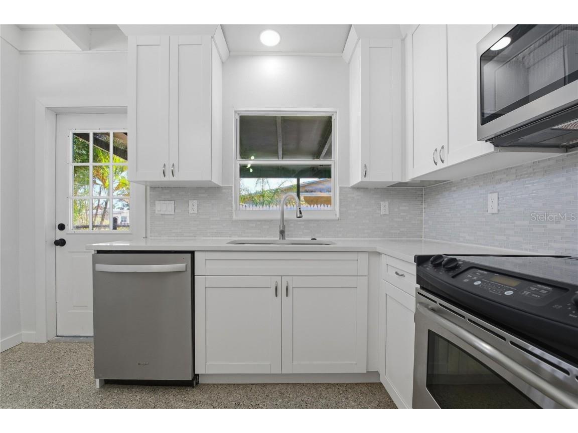 316 Country Club Drive Oldsmar FL 34677 O6359510 image8