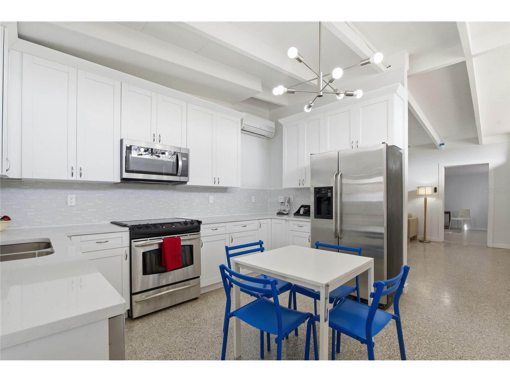 316 Country Club Drive Oldsmar FL 34677 TB8475078 image3