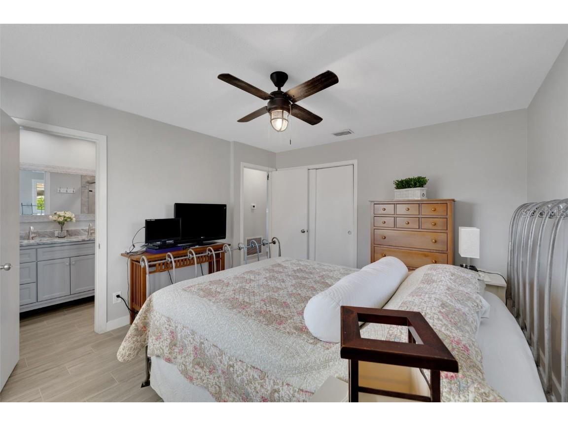 316 Dorchester Venice FL 34293 N6141059 image28