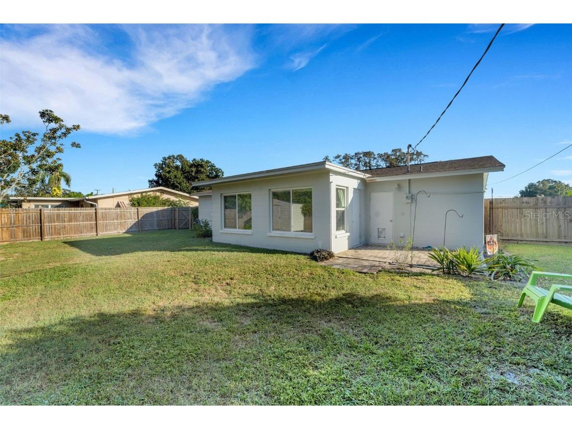 316 Dorchester Venice FL 34293 N6141059 image32