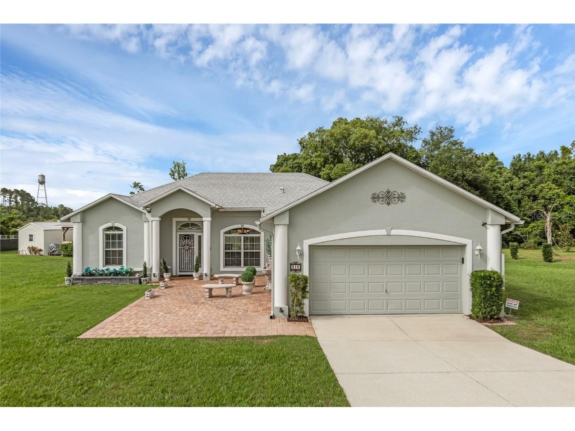 316 Dupont Circle Howey In The Hills FL 34737 G5097855 image1
