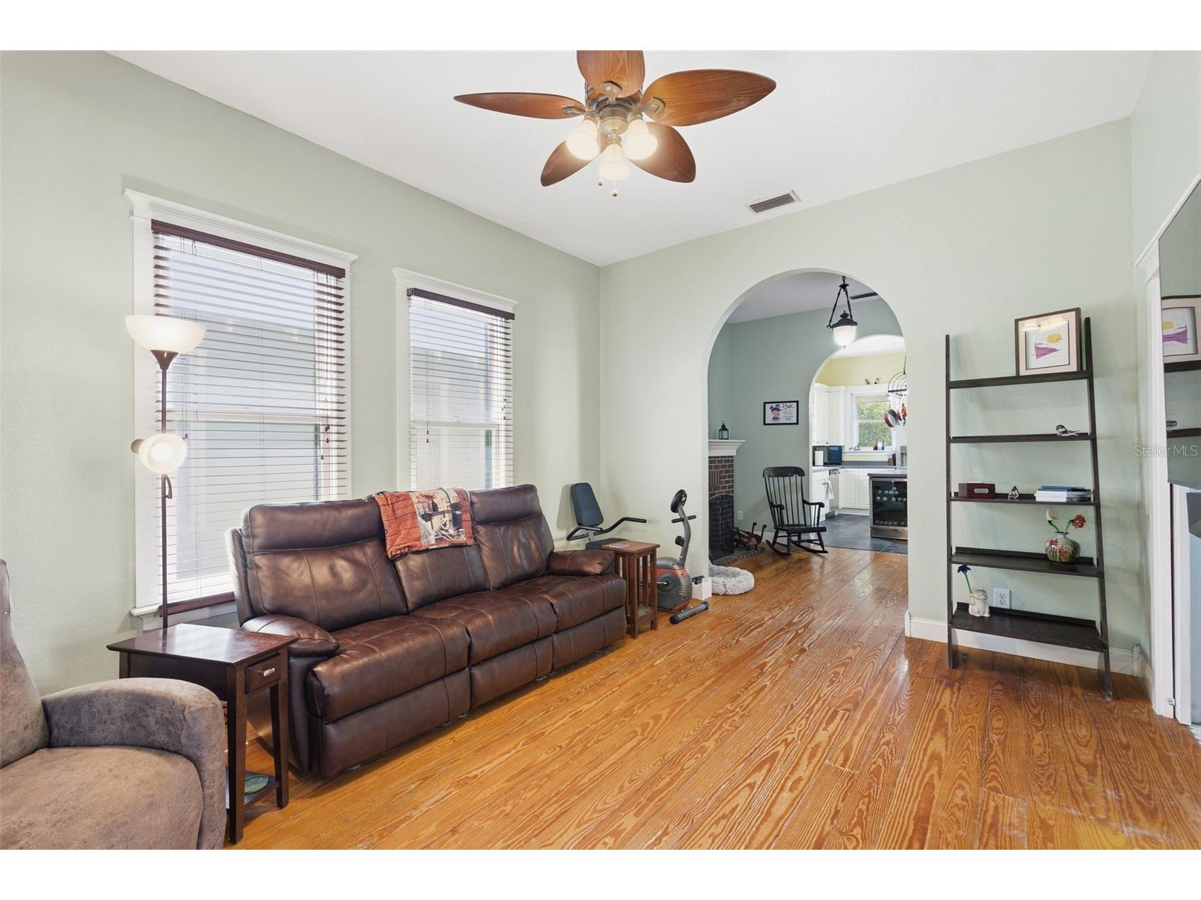 316 E Frances Avenue Tampa FL 33602 TB8523366 image5