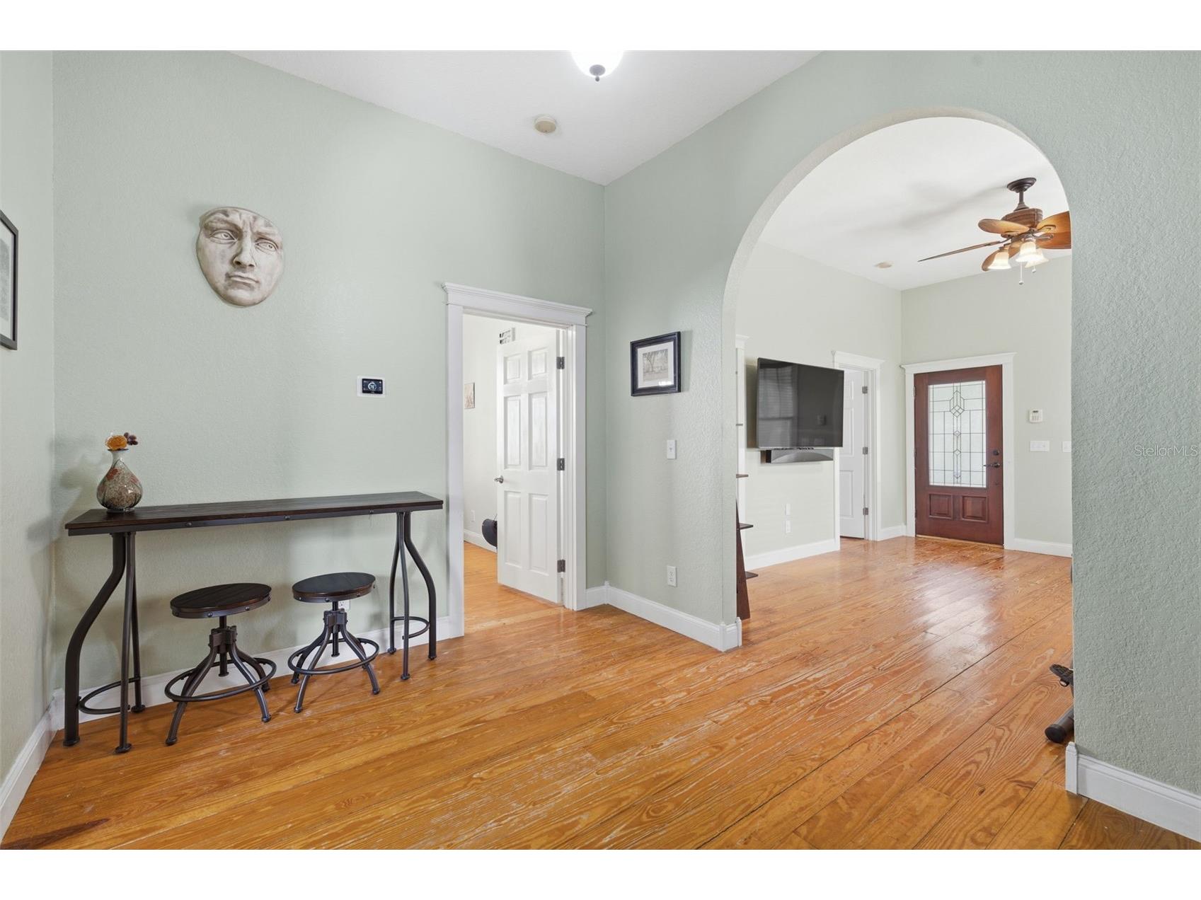 316 E Frances Avenue Tampa FL 33602 TB8523366 image8