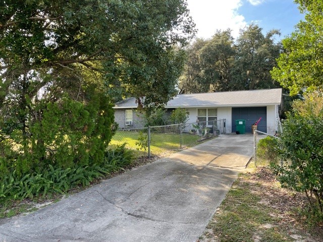 316 E Rose Lane Lady Lake FL 32159 G5047823 image1