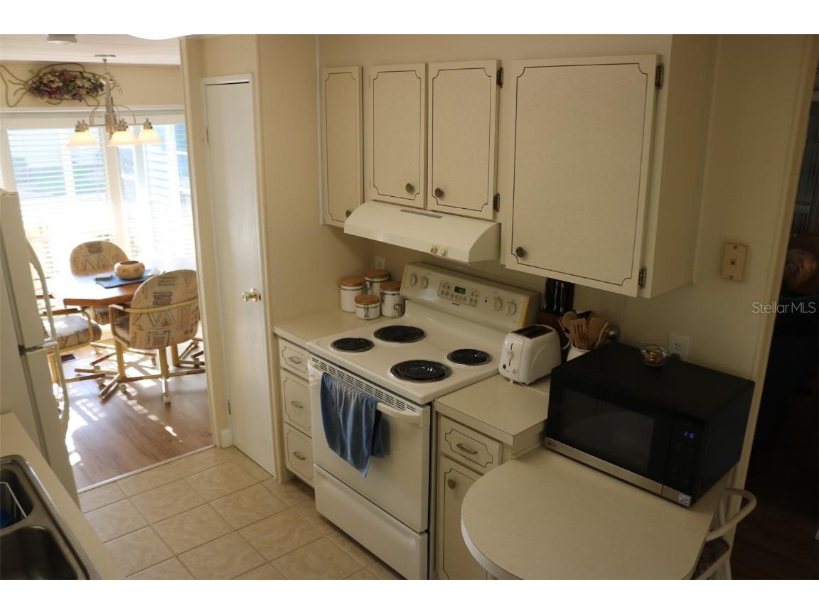 316 Estrada North Port FL 34287 A4674697 image3