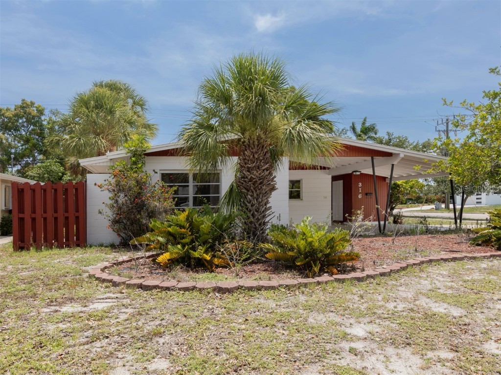 316 Harbor Drive S Venice FL 34285 N6127555 image1