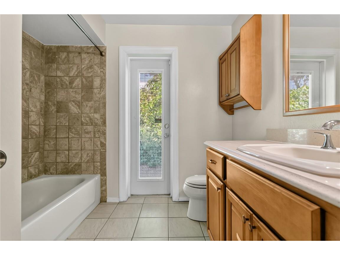 316 Harbour Island Road Orlando FL 32809 O6348131 image24