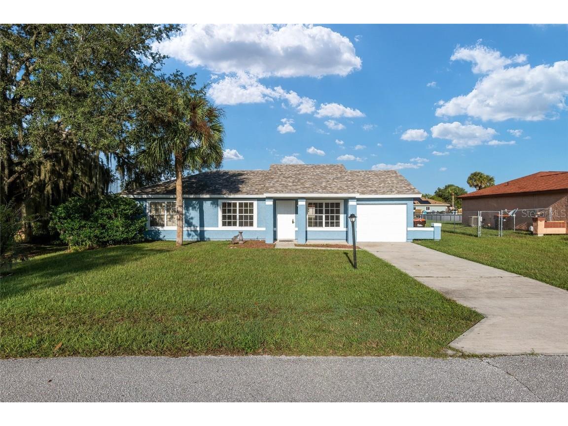 316 Oak Track Drive Ocala FL 34472 OM665155 image1