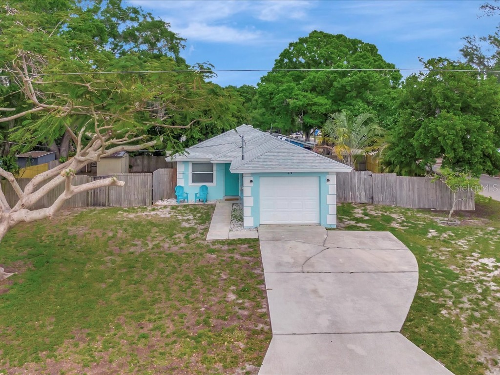 316 Pennsylvania Avenue Osprey FL 34229 A4606028 image1