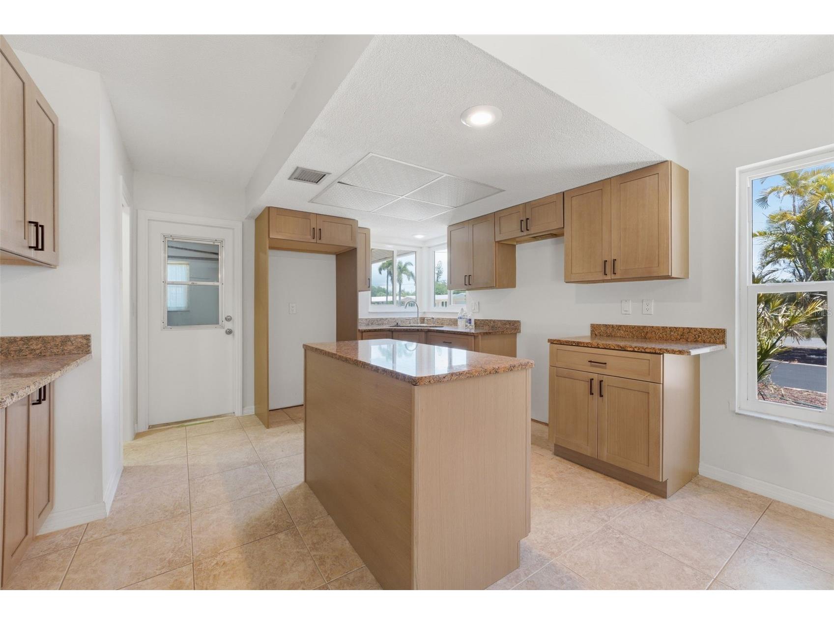 316 S Mango Street Englewood FL 34223 D6147418 image7