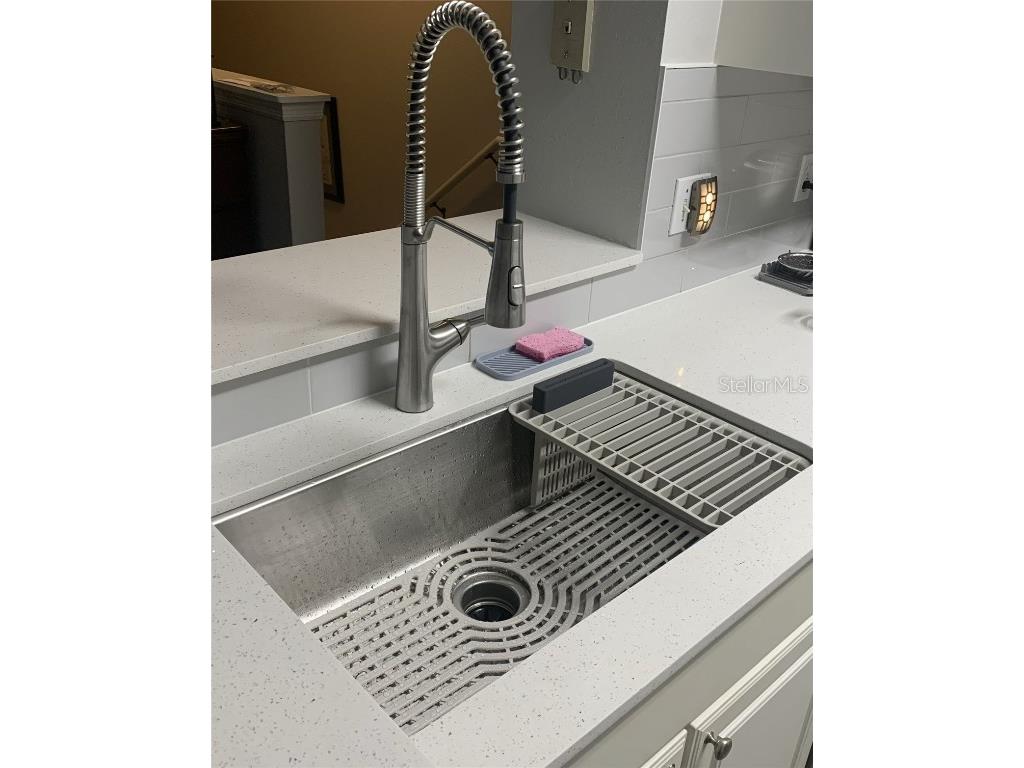 316 Southern Pecan Circle #205 Winter Garden FL 34787 O6363602 image8