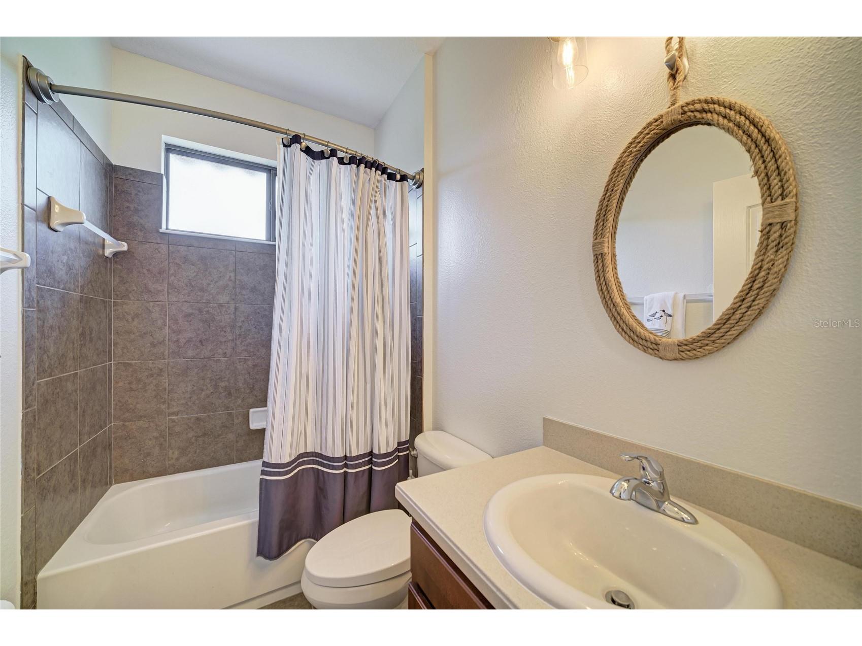 316 Star Shell Drive Apollo Beach FL 33572 A4698389 image37