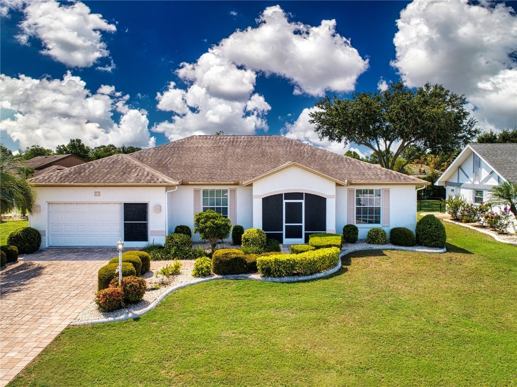 316 Stoneham Drive Sun City Center FL 33573 T3454431 image1