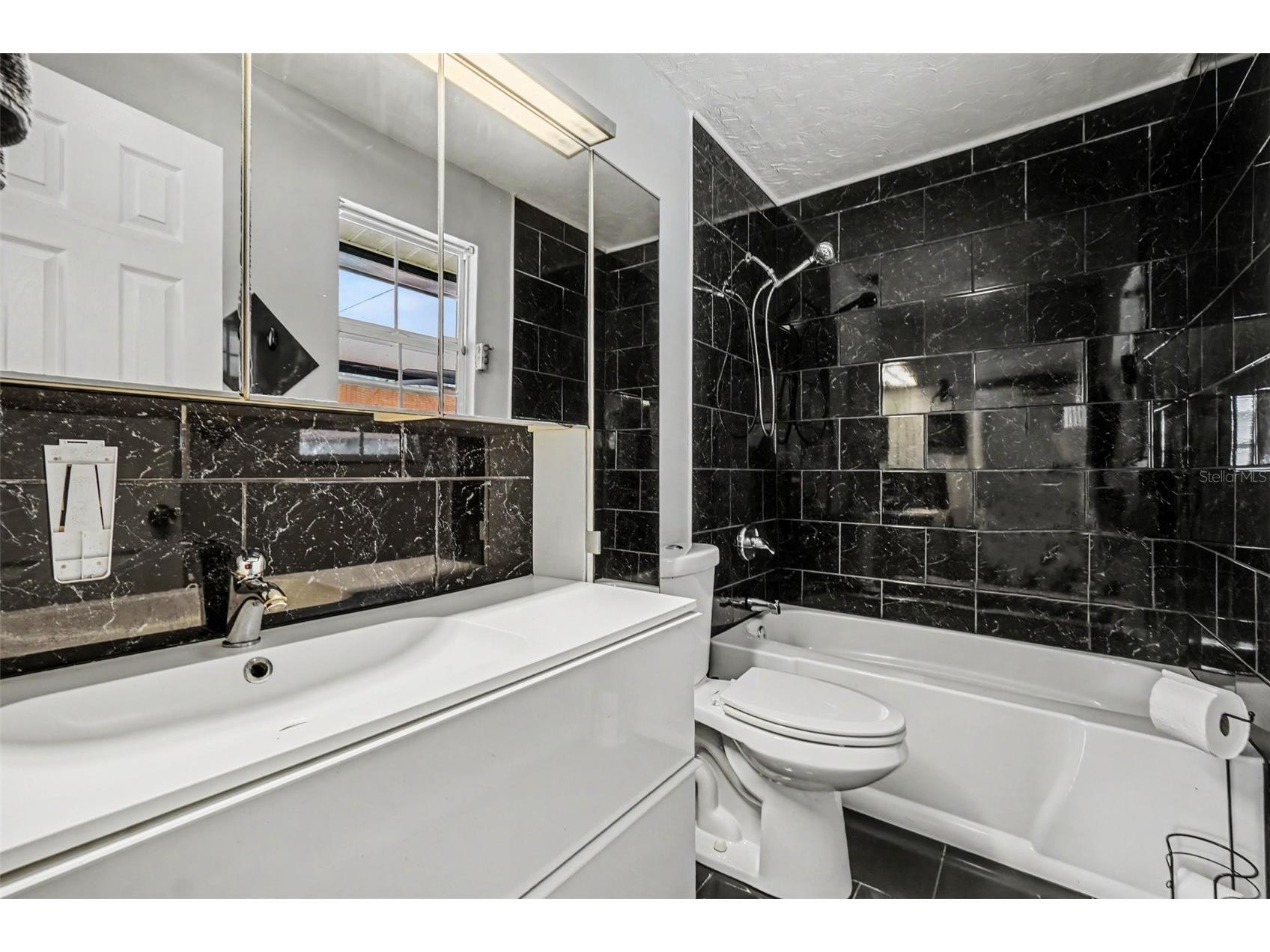 316 SW 19th Terrace Cape Coral FL 33991 A4699517 image24