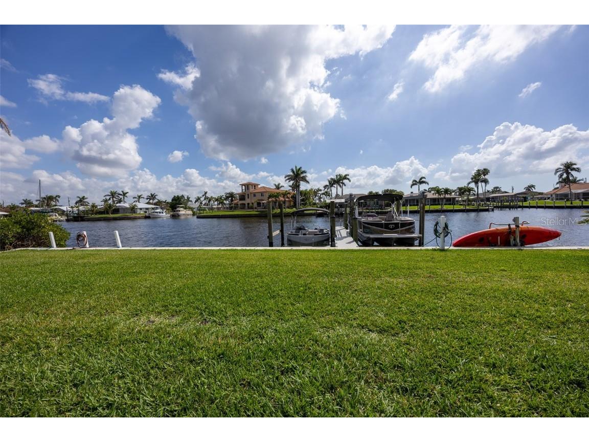 316 Tudor Drive #1-2 Cape Coral FL 33904 C7513475 image2