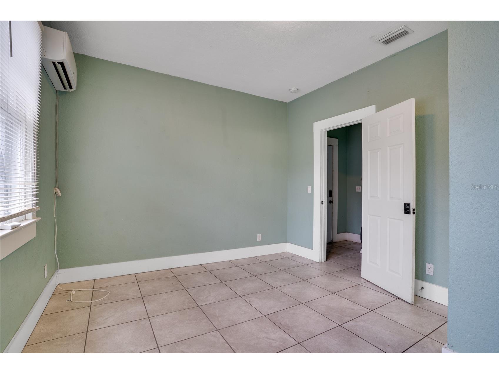 316 W Columbus Drive Tampa FL 33602 TB8476378 image14