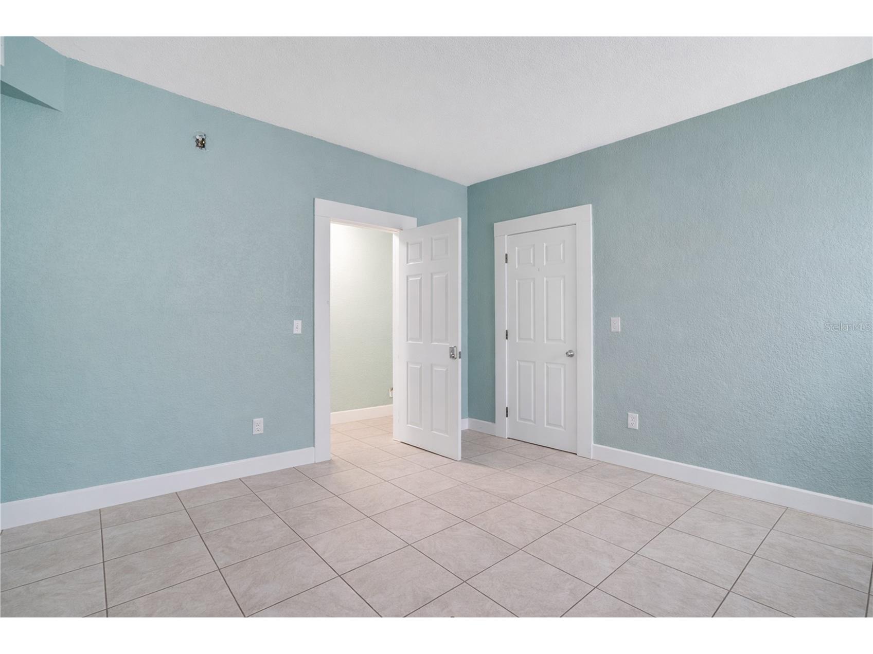 316 W Columbus Drive Tampa FL 33602 TB8476378 image7