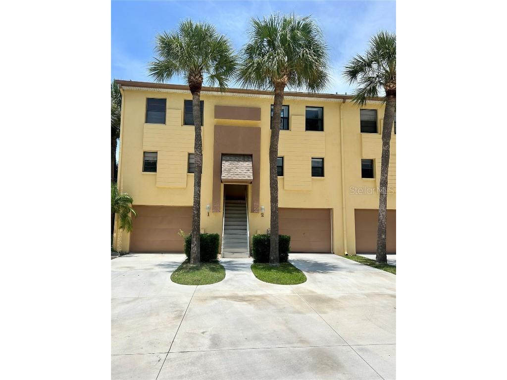 316 Windrush Boulevard #2 Indian Rocks Beach FL 33785 U8204588 image1