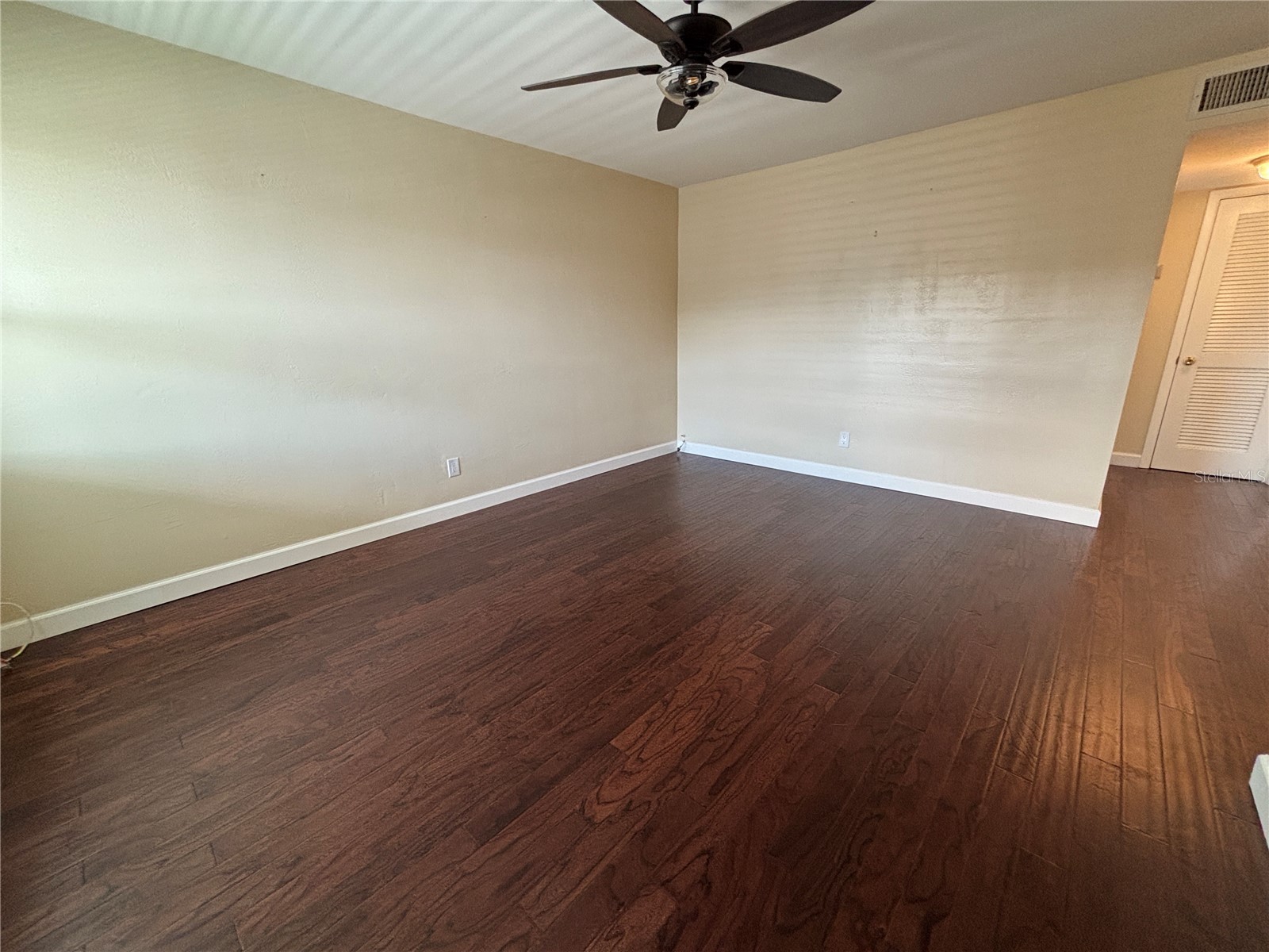 3160 36th Street N #210 Saint Petersburg FL 33713 TB8500676 image3