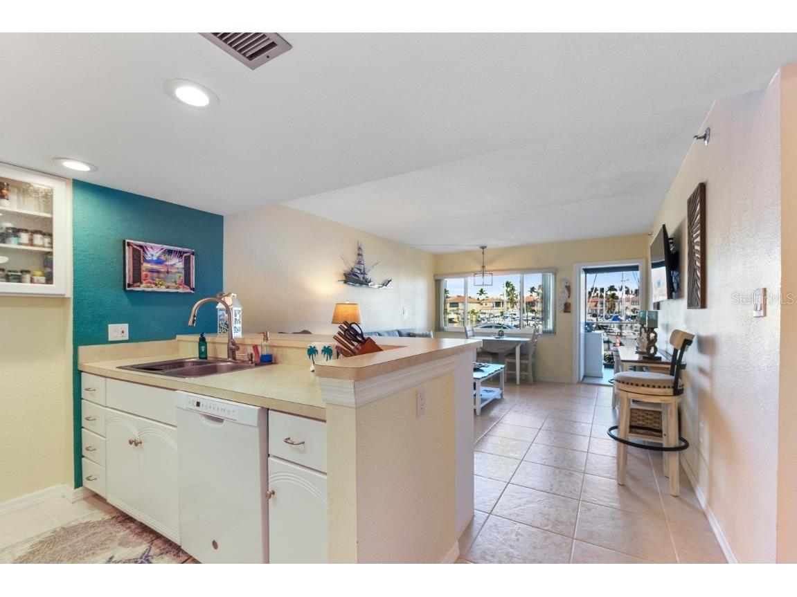 3160 Matecumbe Key Road #212 Punta Gorda FL 33955 C7505862 image6