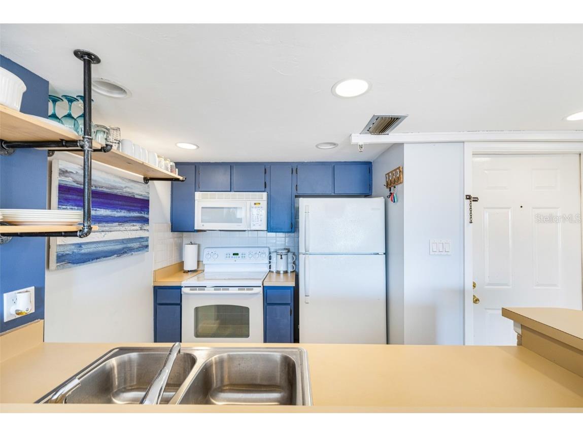 3160 Matecumbe Key Road #221 Punta Gorda FL 33955 - CHARLOTTE HARBOR C7517763 image11