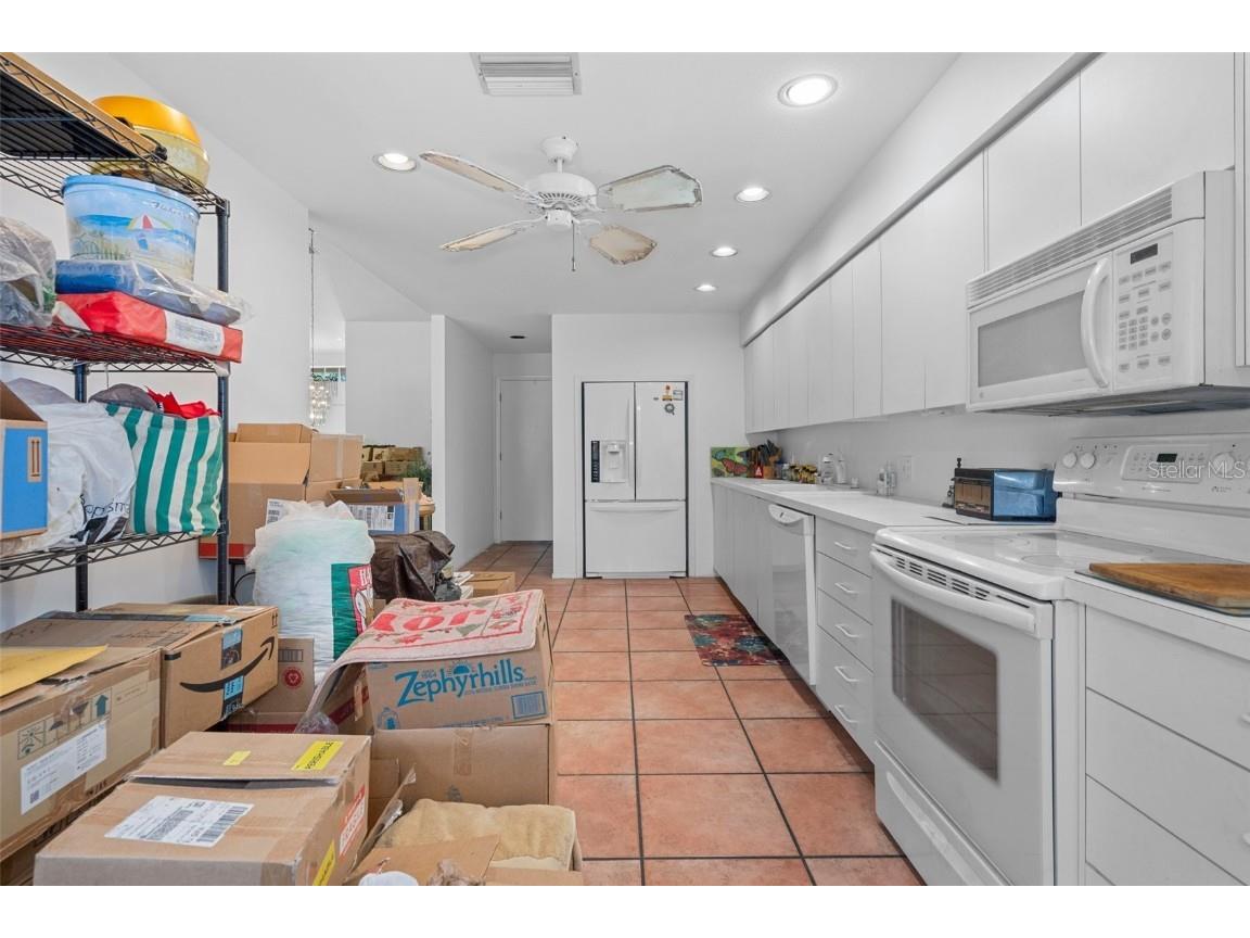 3160 Whispering Pines Court Spring Hill FL 34606 W7874171 image16