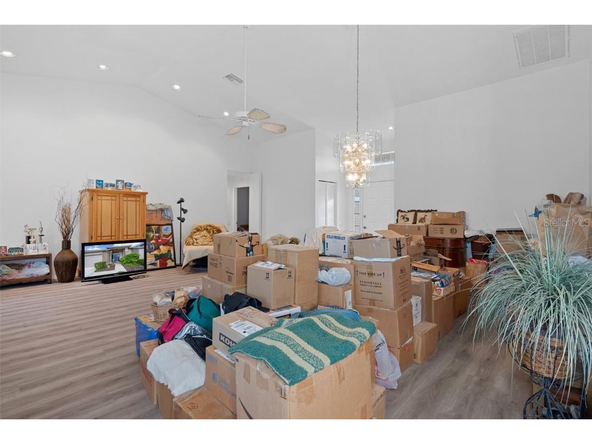 3160 Whispering Pines Court Spring Hill FL 34606 W7874171 image9