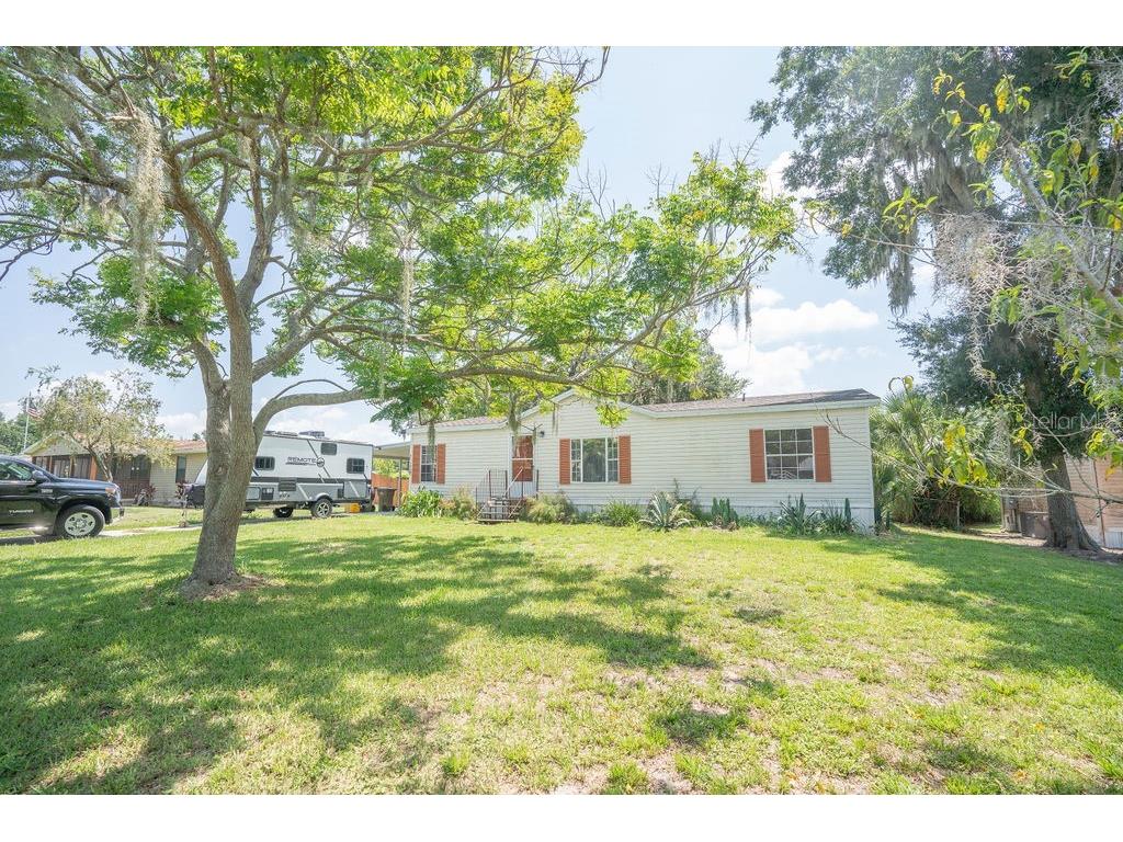 31608 Alane Court Tavares FL 32778 N6127390 image1