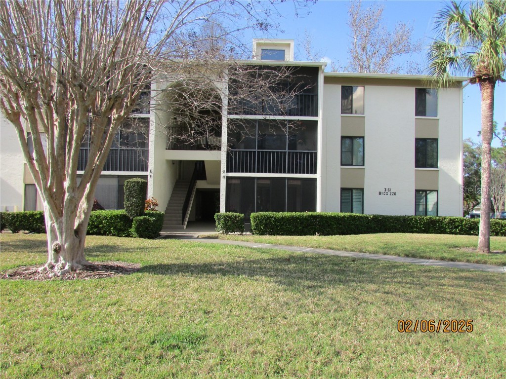 3161 Lake Pine Way S #F1 Tarpon Springs FL 34688 TB8347985 image1