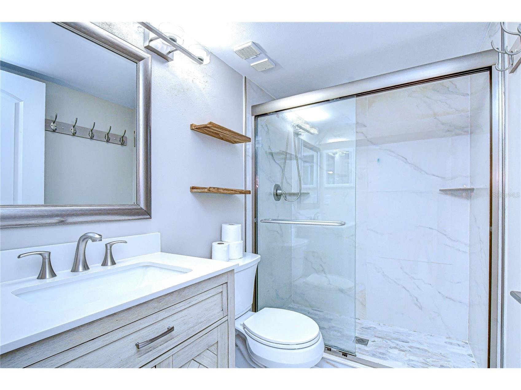3161 Lake Pine Way S #F3 Tarpon Springs FL 34688 TB8470796 image24