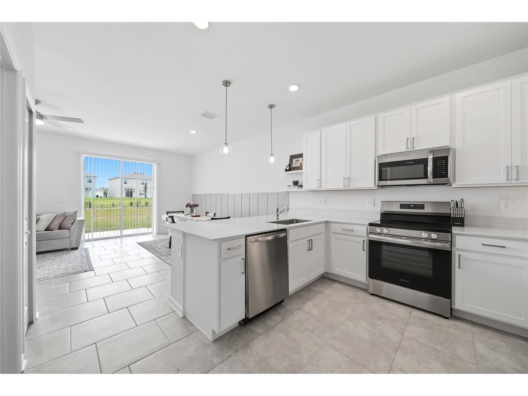 3161 Laurent Loop Davenport FL 33837 O6415355 image9