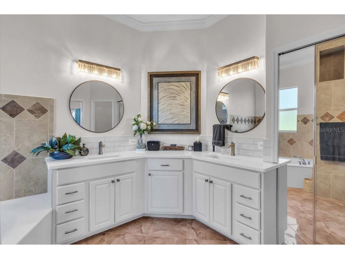 3162 Cordova Terrace North Port FL 34291 A4698228 image26