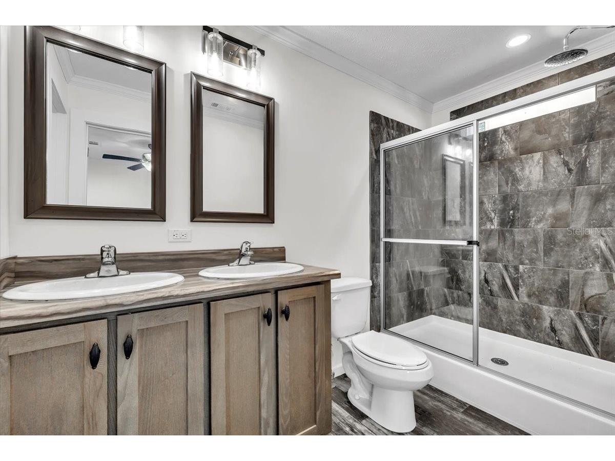 3162 Mercury Lane North Fort Myers FL 33903 C7520690 image17