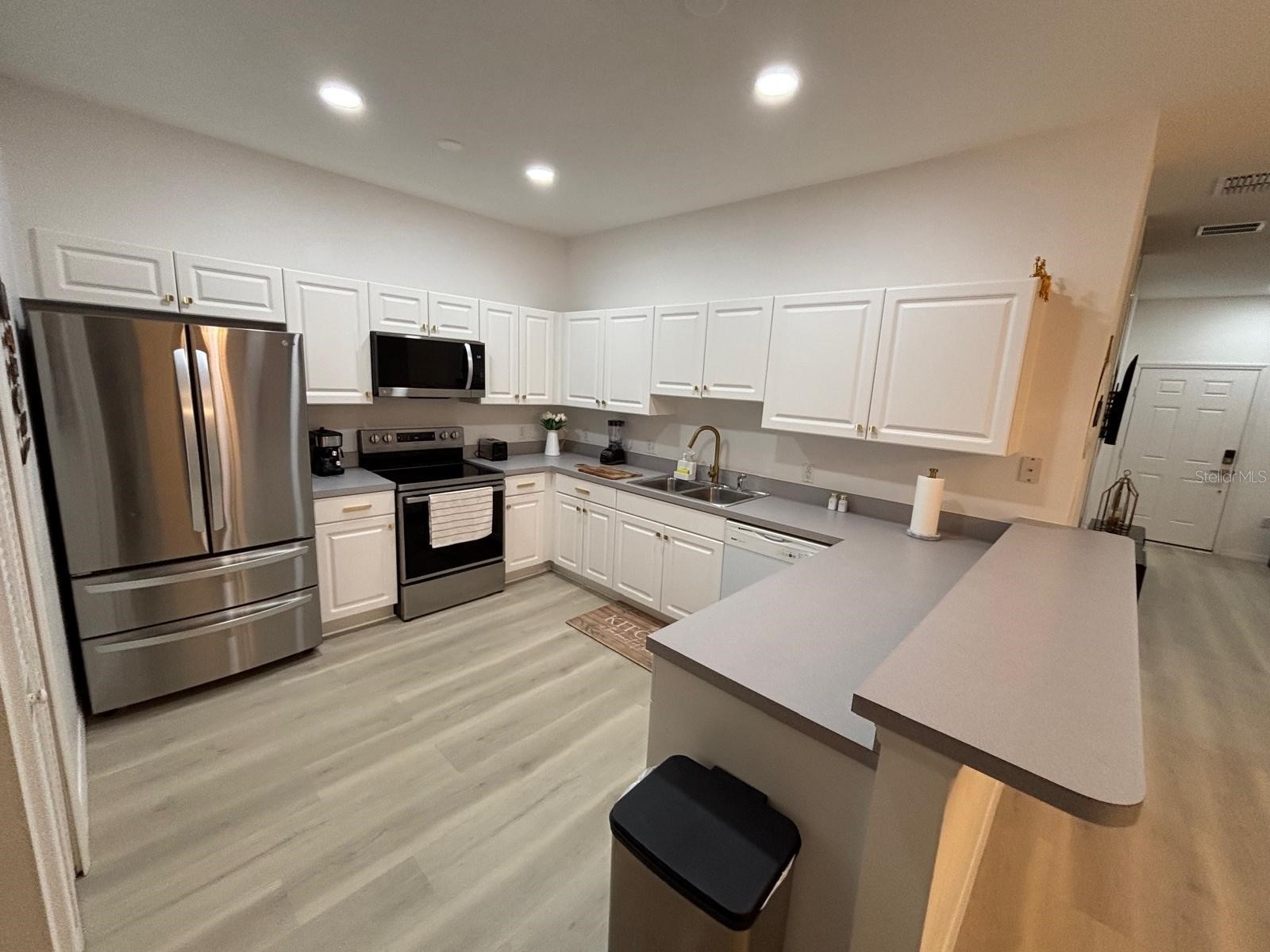 3162 Sun Lake Court #B Kissimmee FL 34747 TB8471772 image4
