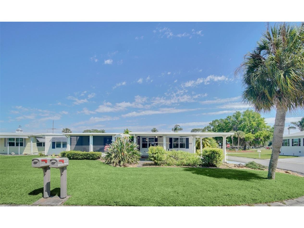 31628 Blanton Lane Tavares FL 32778 - HARRIS CHAIN OF LAKES O6191660 image1